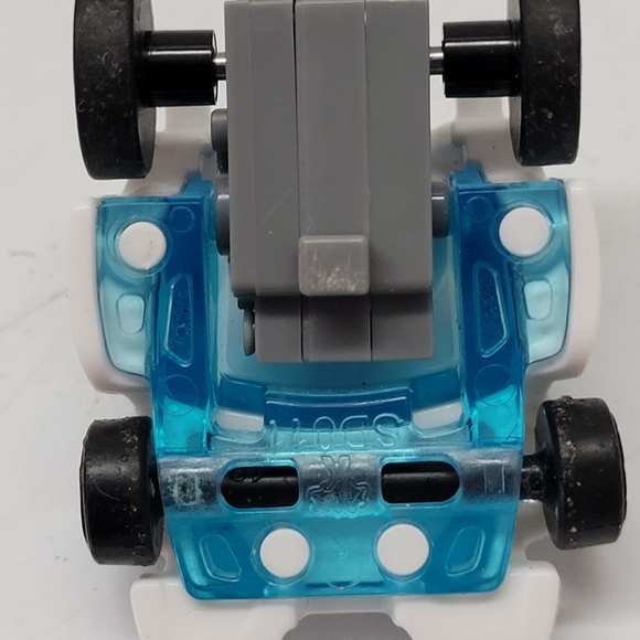 KINDER JOY Surprise Egg Toy SD011- White/ Blue Pull Back Racing Car. Get ready f - Picture 5 of 7